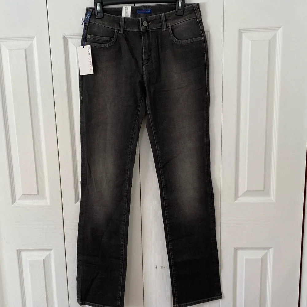NWT TRUSSARDI JEANS Made in Italy UK 27/29/IT43